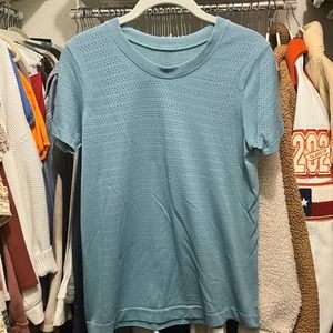 Lululemon Breeze By Short Sleeve